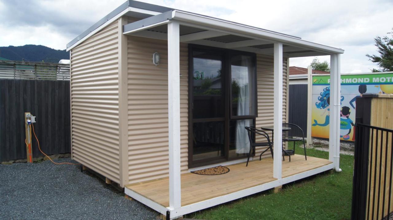 Richmond Holiday Park Bagian luar foto