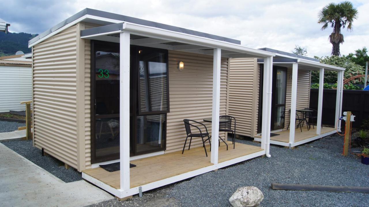 Richmond Holiday Park Bagian luar foto